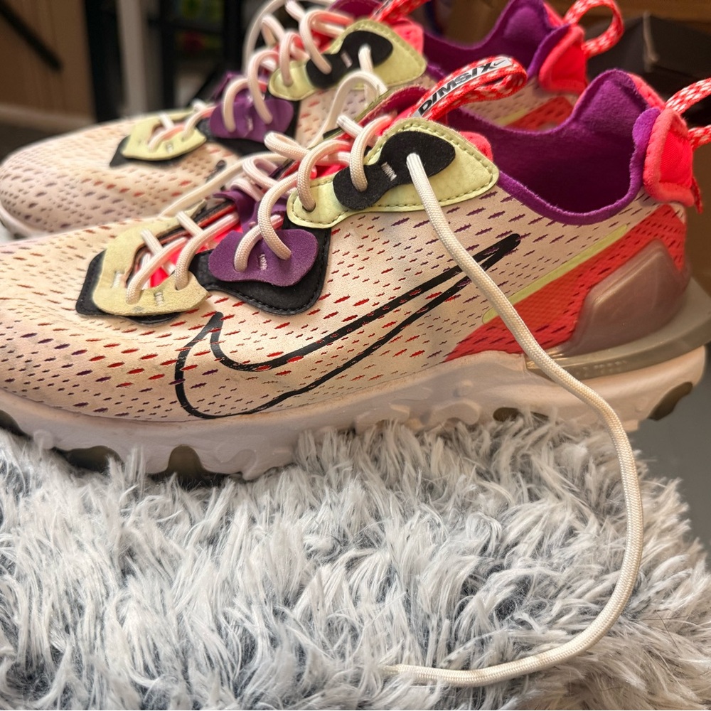 Nike React Vision Shoes Mens 9 Running Sneakers CD4373-102